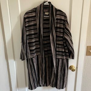 Purchased from World Market. oversized fit. Cropped sleeves. Bohemian vibes.